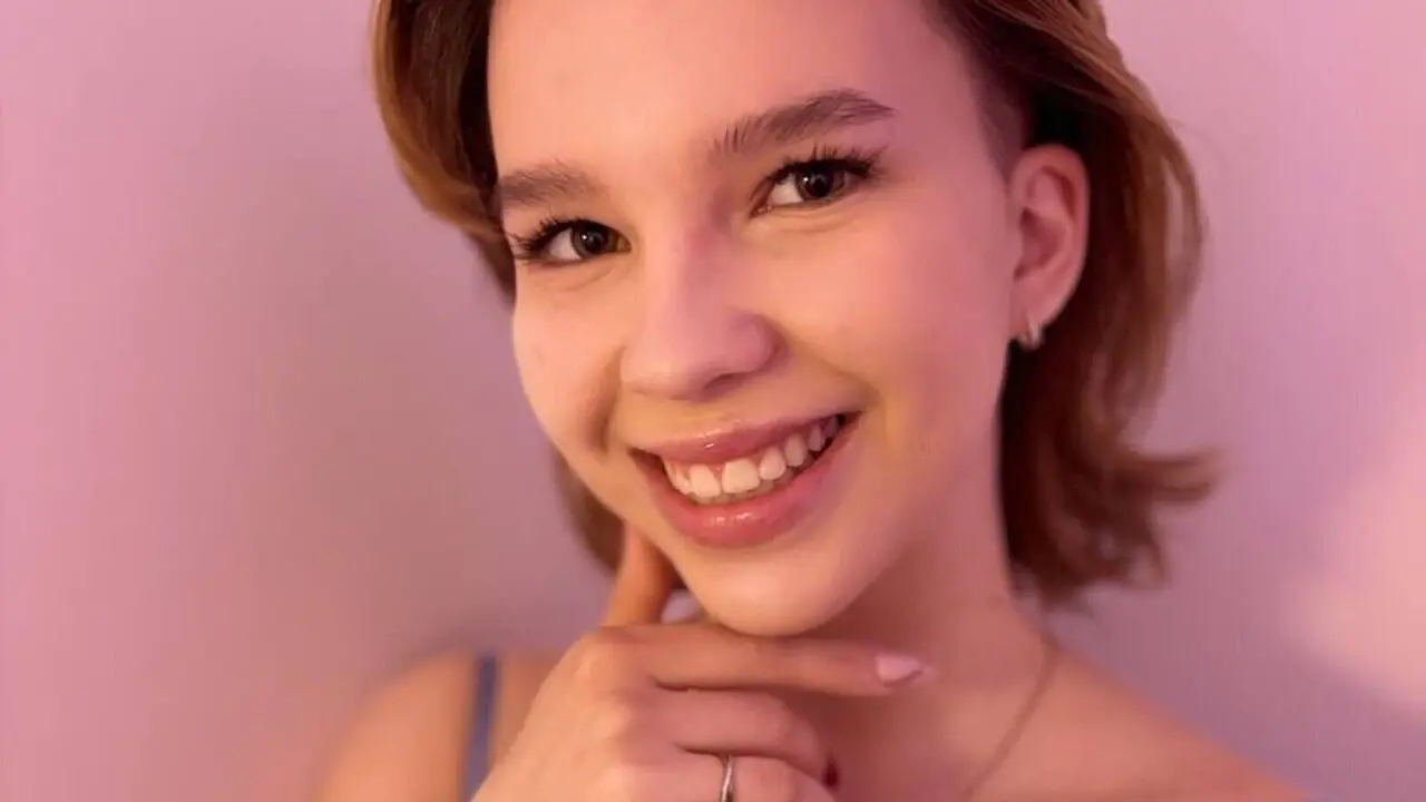 AnnaElfie's Hot Anal