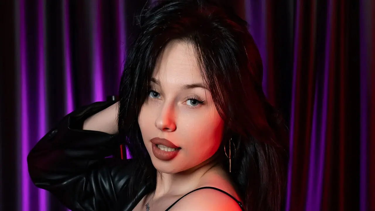 ElliTrue's Hot Anal
