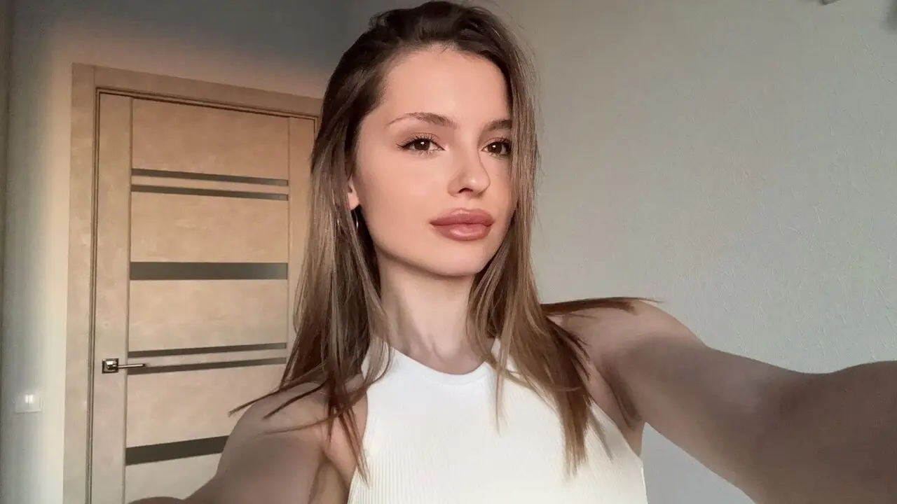 EmilySkout's Hot Anal