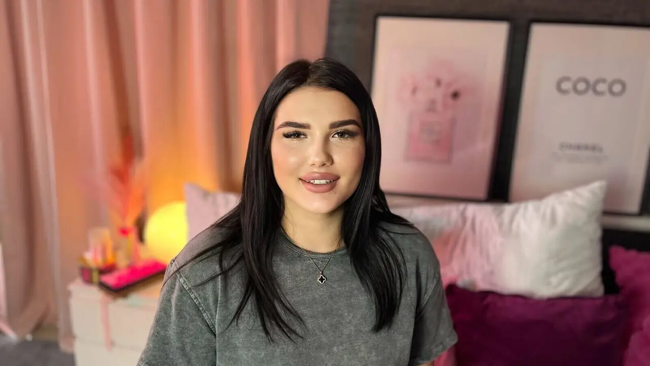 EmmaBrawn's Hot Anal