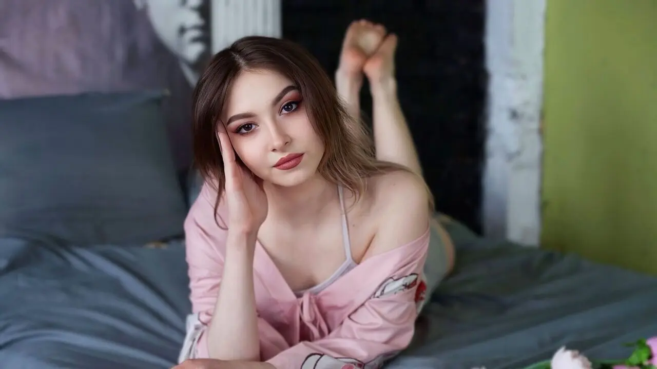 MiaMoonee's Hot Anal