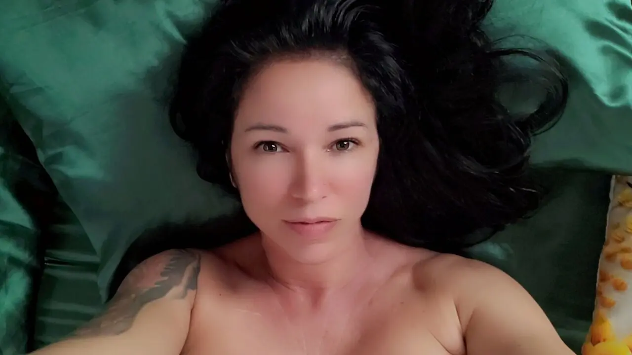 MorellaFox's Hot Anal