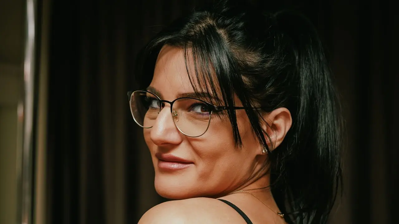 NessaAlexi's Hot Anal