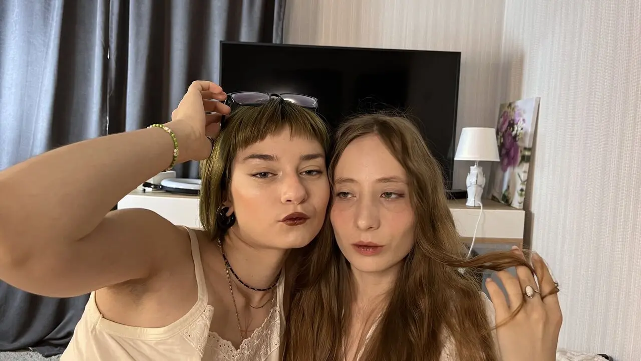 NoreenAndMamie's Hot Anal
