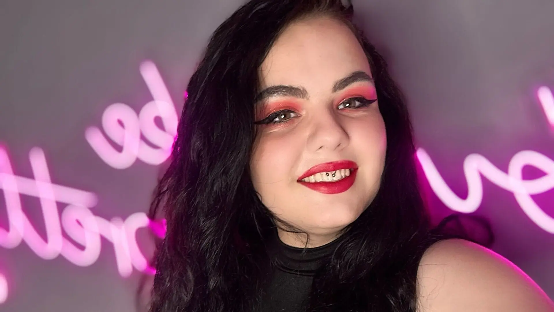 PenelopaFez's Hot Anal